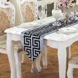 Simple Style table runner